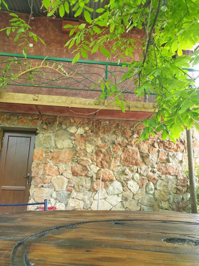 Areni House B&B Exteriör bild